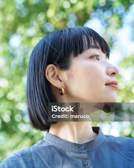 ボブヘアーの女性