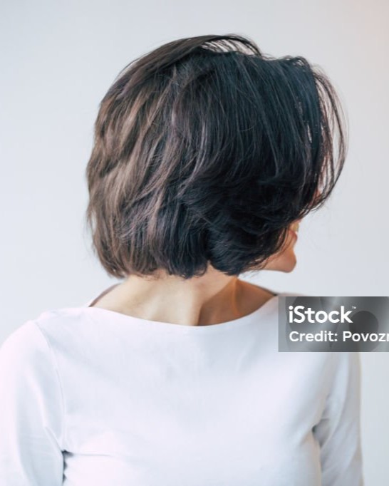 ボブヘアーの女性